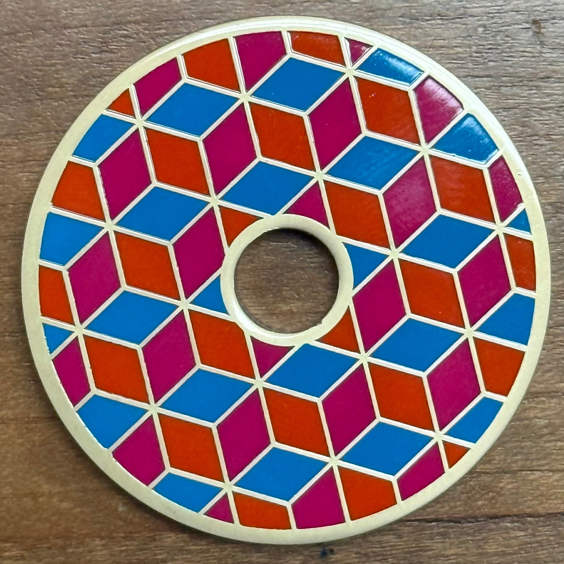 Love & Victory 45 Adapter - Tumbling