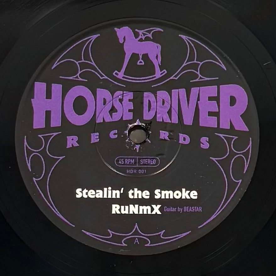 RuNmx - Stealin' The Smoke b/w Johnny & Sharon (Black Vinyl)
