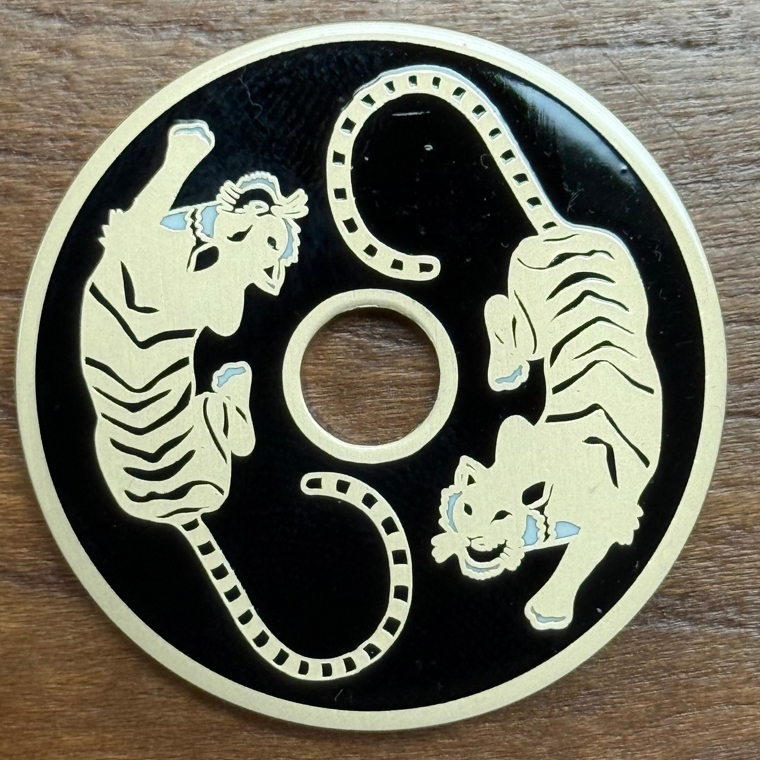 Love & Victory 45 Adapter - Tiger