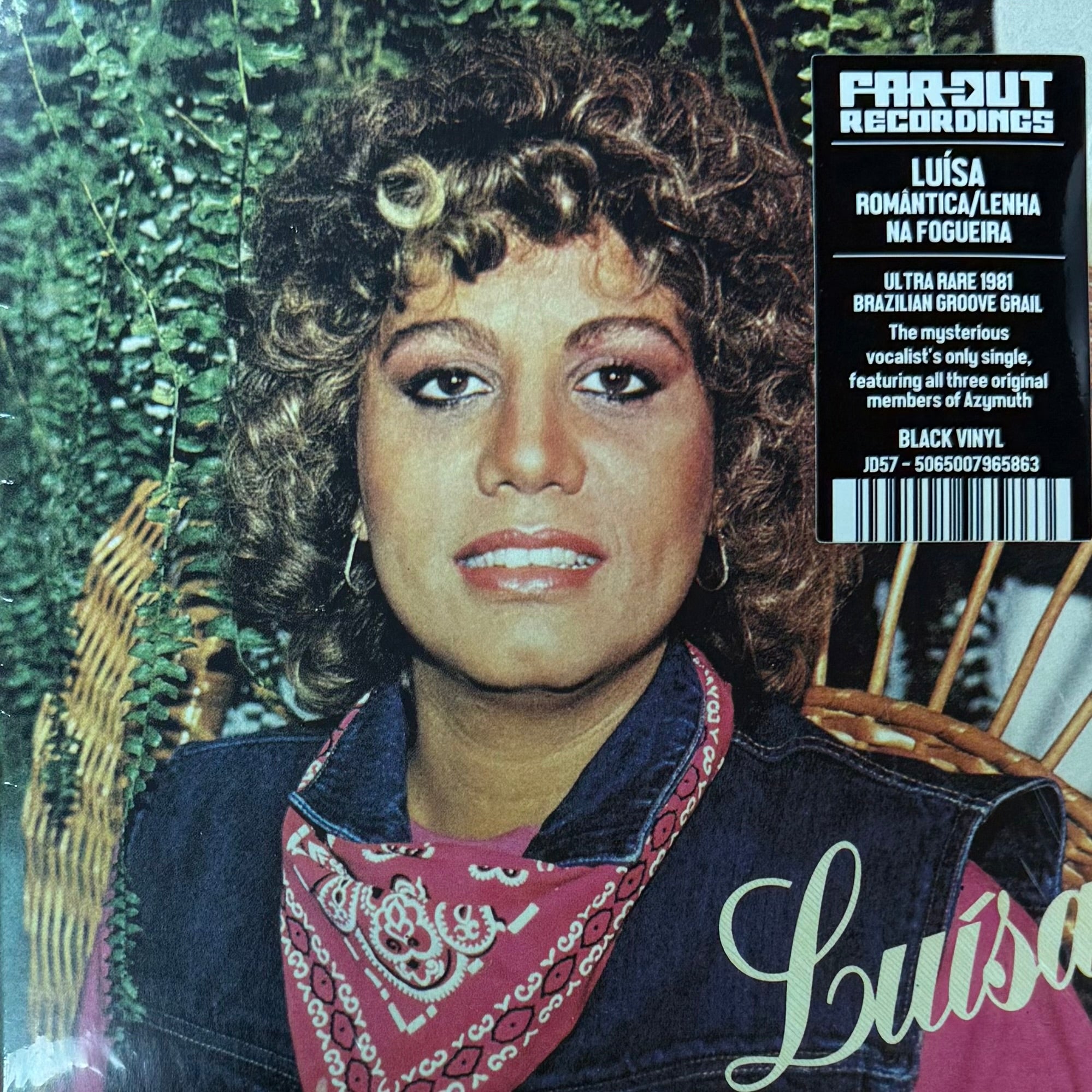 Luísa - Romântica b/w Lenha Na Fogueira