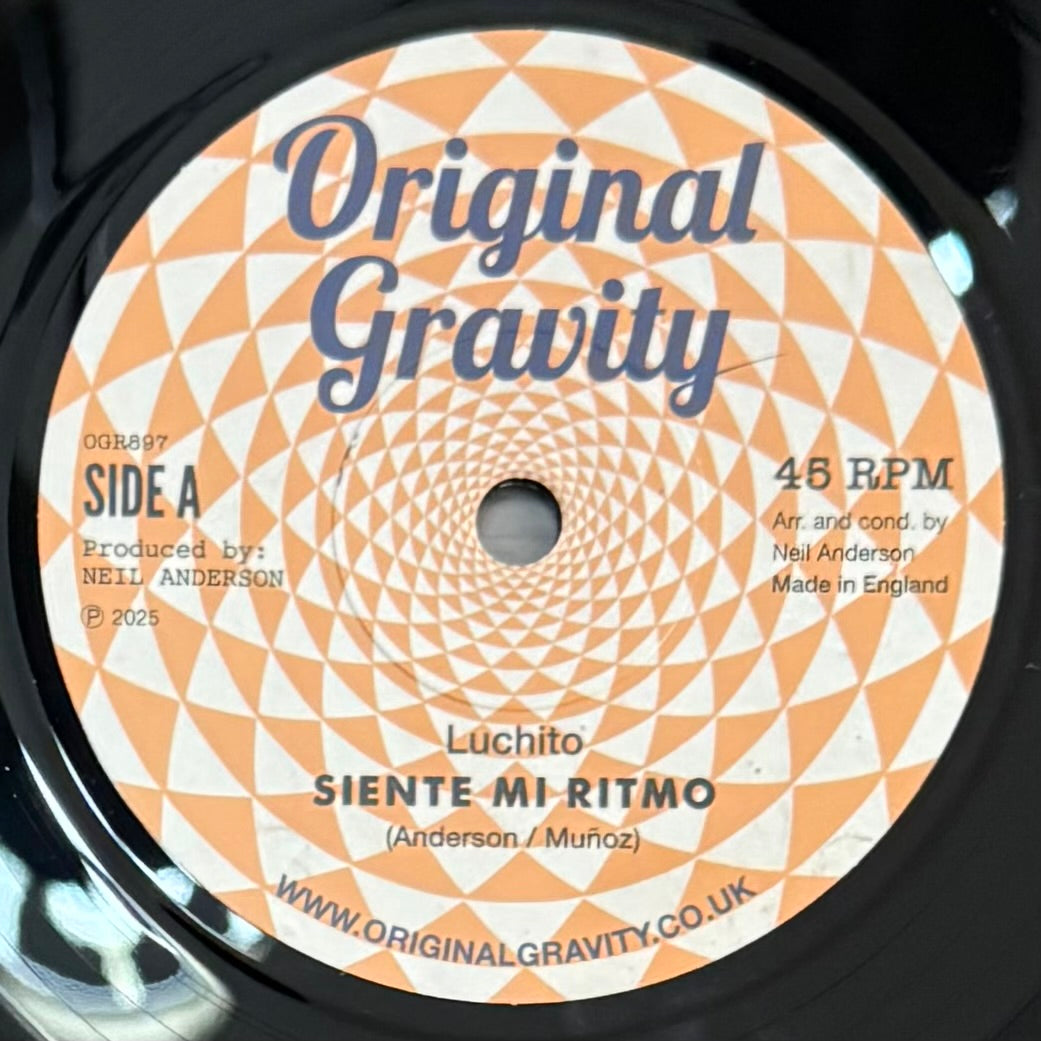 Luchito - Siente Mi Ritmo b/w Nestor Alvarez - Idespierta Y Muevei