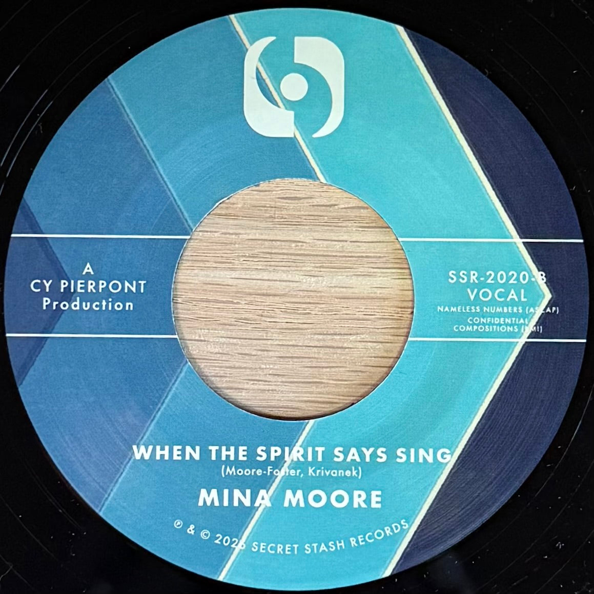 Mina Moore - Heavy Load b/w When The Spirit Says Sing (7")