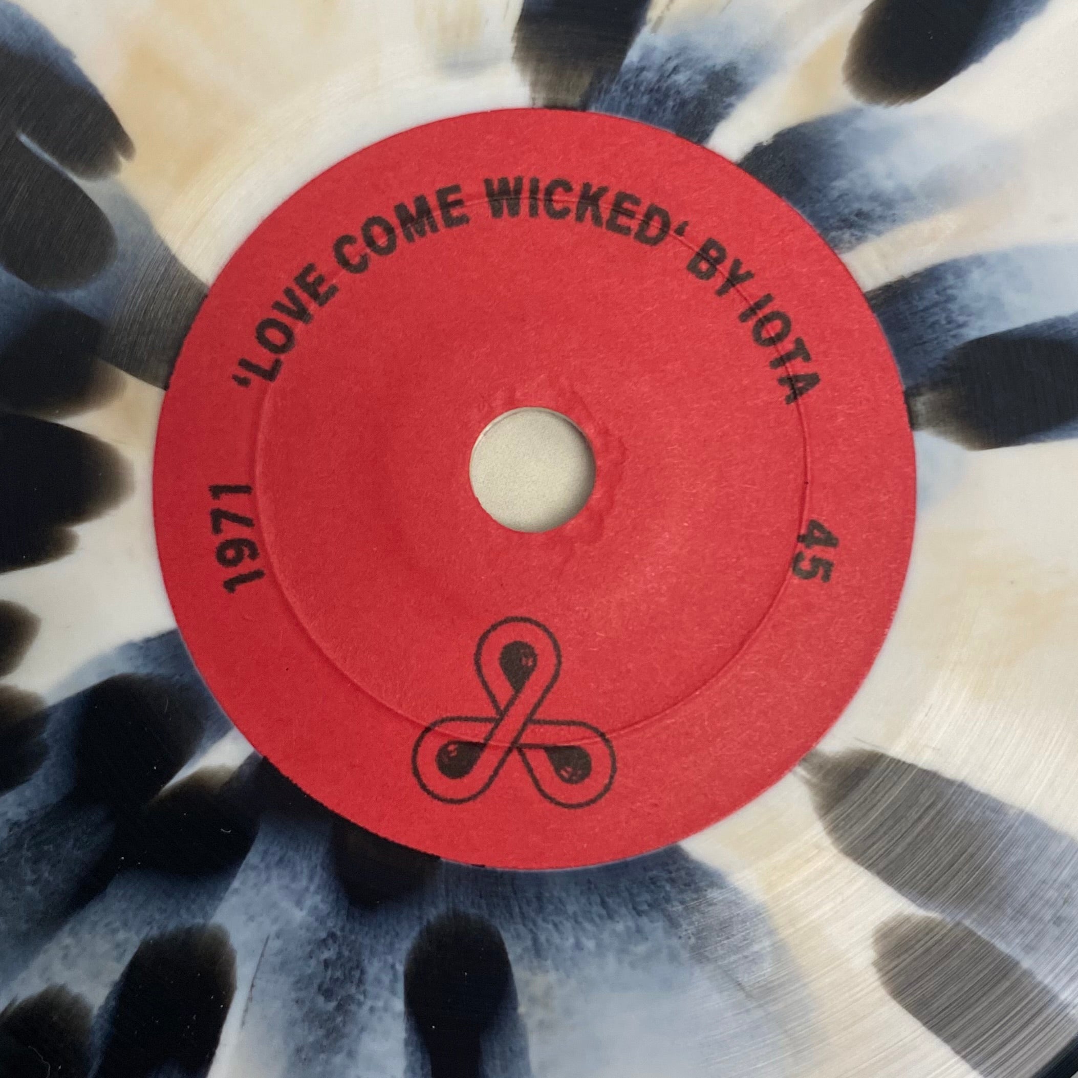 Iota - Love Come Wicked b/w Tonge - Looking At The World (Splatter Vinyl) (7")