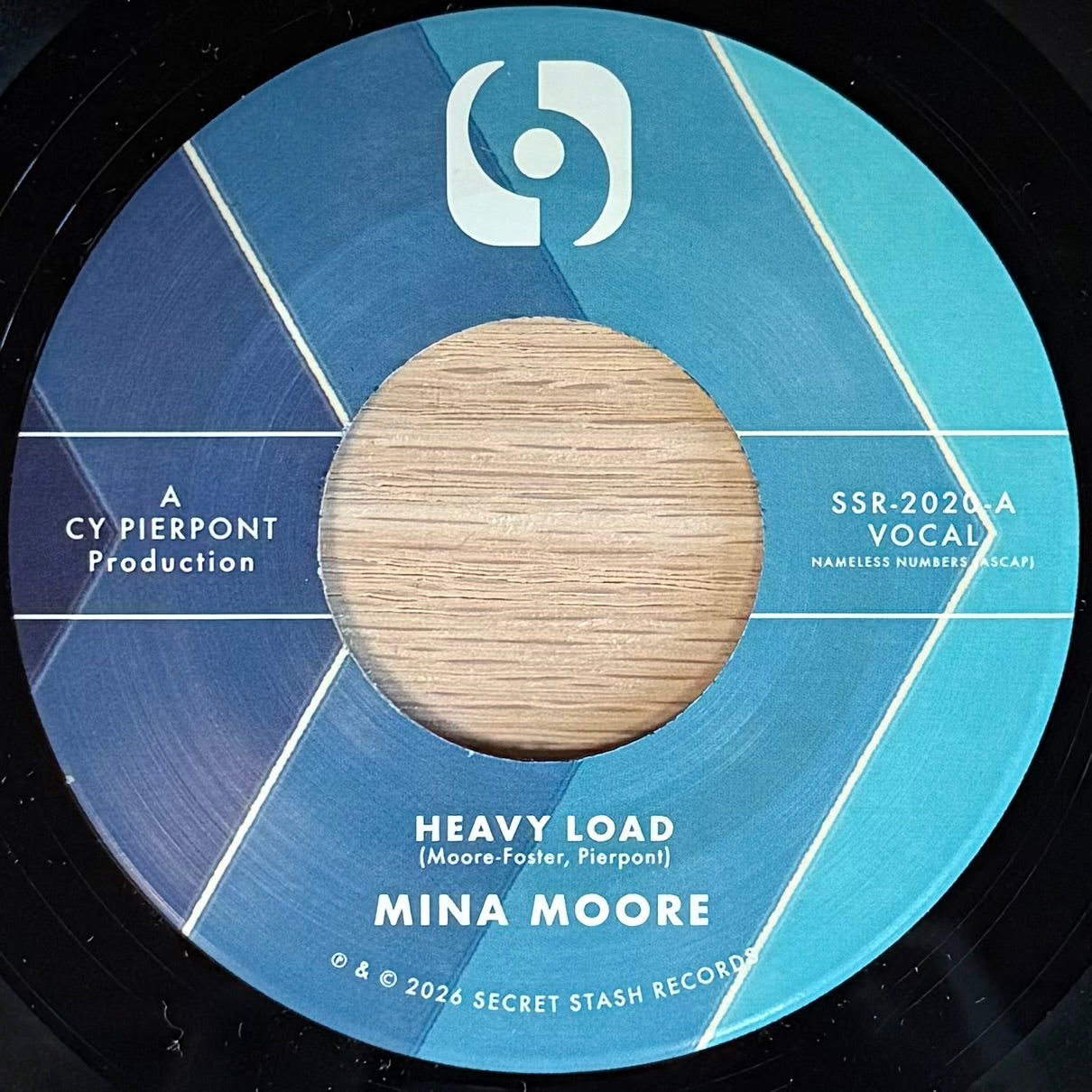 Mina Moore - Heavy Load b/w When The Spirit Says Sing (7")