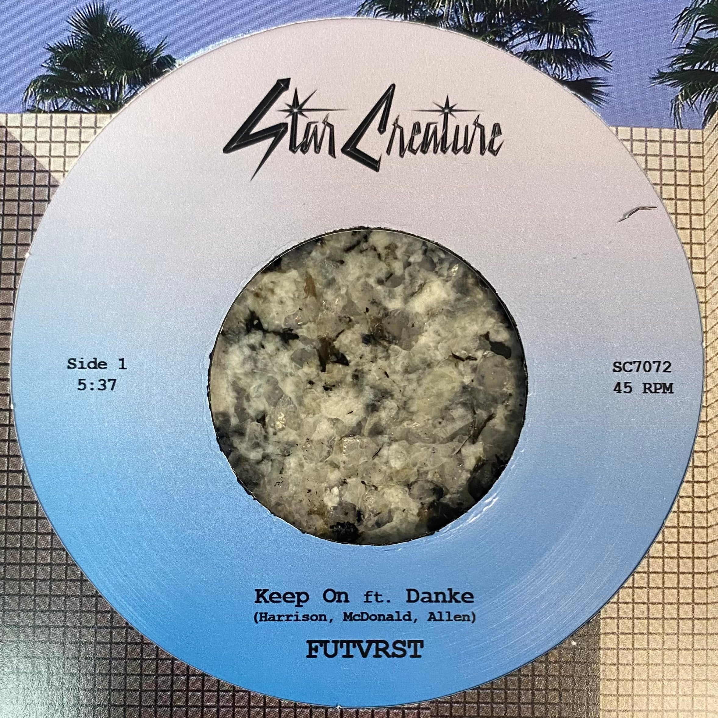 FUTVRST - Keep On b/w Moment of Weakness (7")