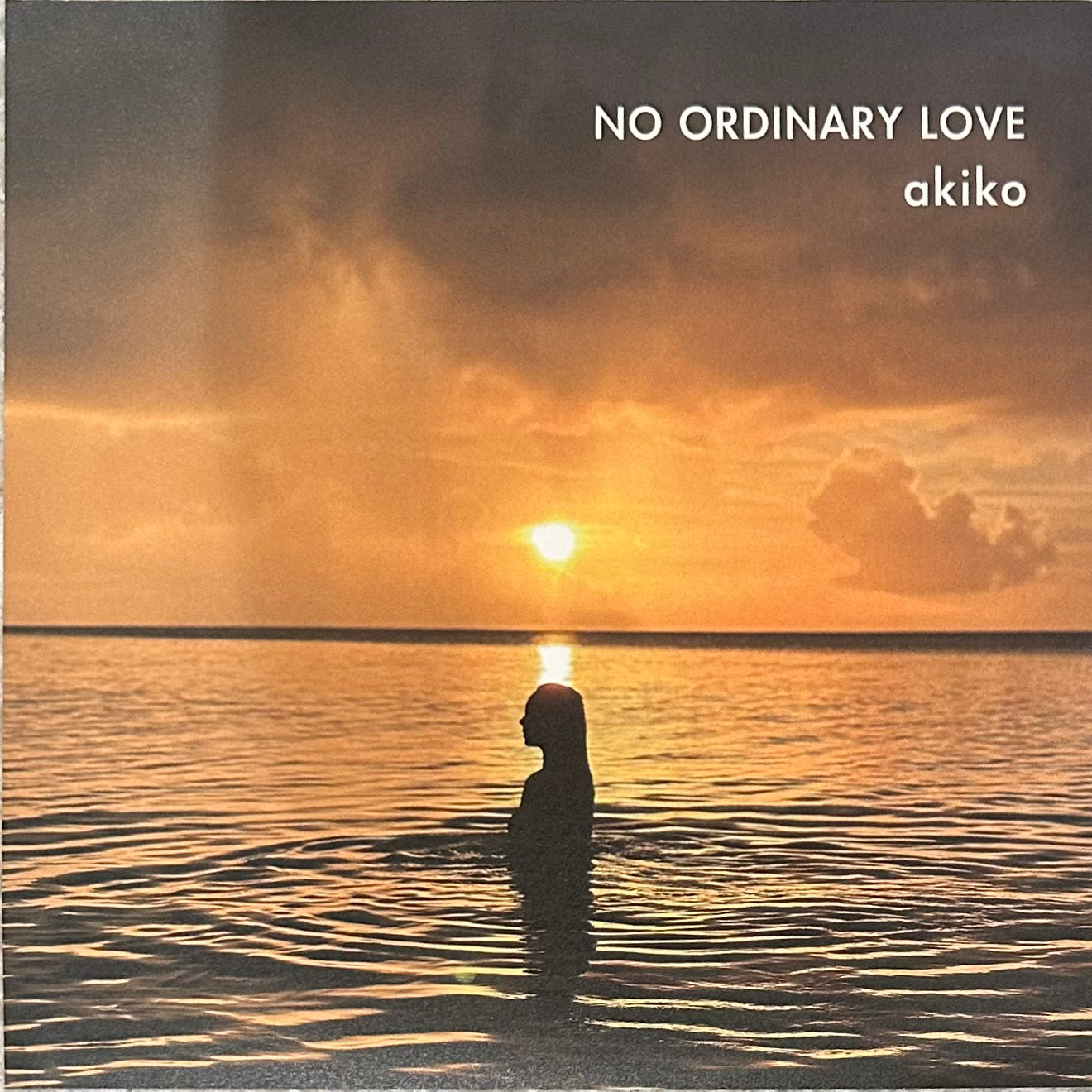 akiko - No Ordinary Love b/w Let Go