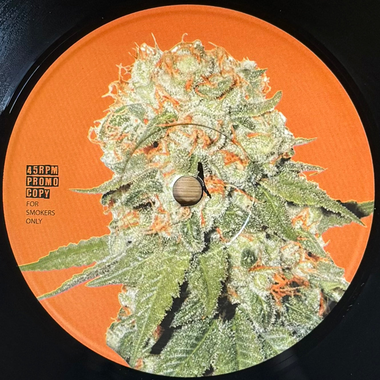 Smile Davis - Blow Ya Mind b/w Mondocane - Golfo Dopa (Black Vinyl) (7")