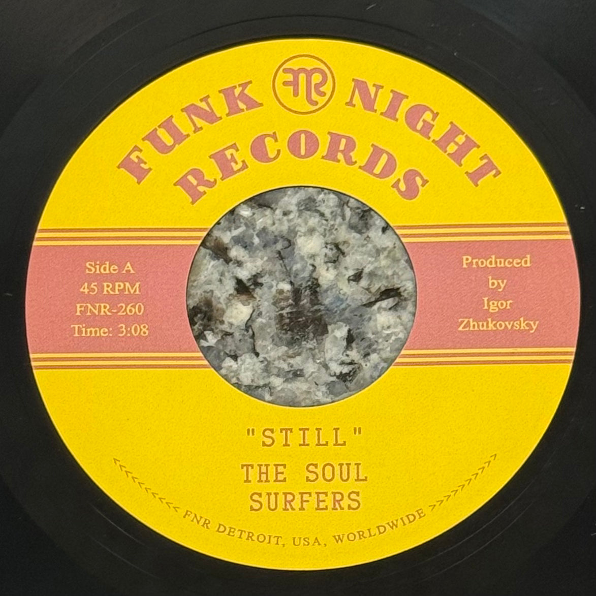 Soul Surfers, The - Still b/w The Lightning