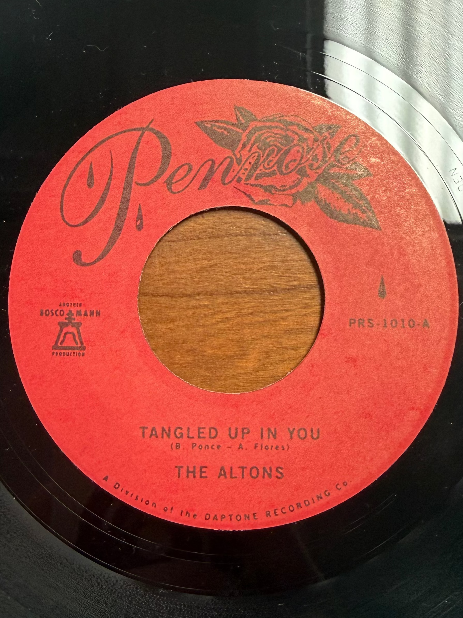 Altons, The - Tangled Up In You b/w Soon Enough (7")